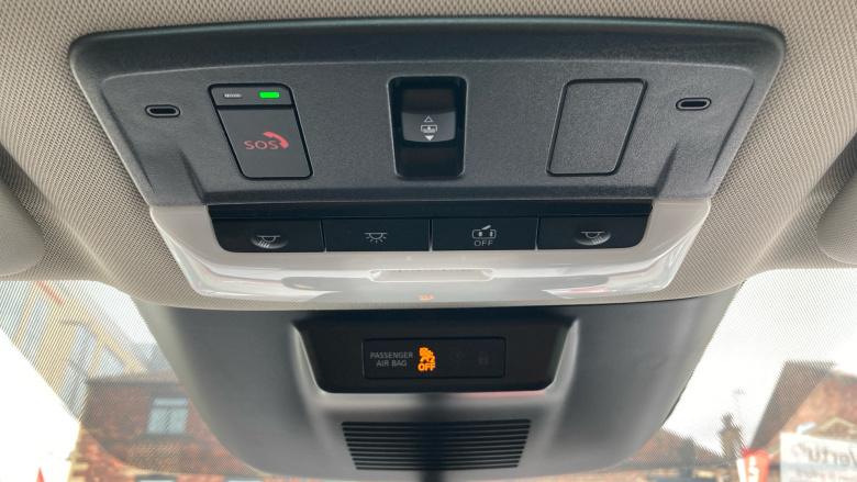 Nissan Qashqai 1.3 DiG-T MH 158 N-Connecta 5dr Xtronic Petrol Hatchback